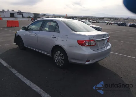 2012 Toyota Corolla Le z USA, uszkodzony, nr VIN 5YFBU4EEXCP011008